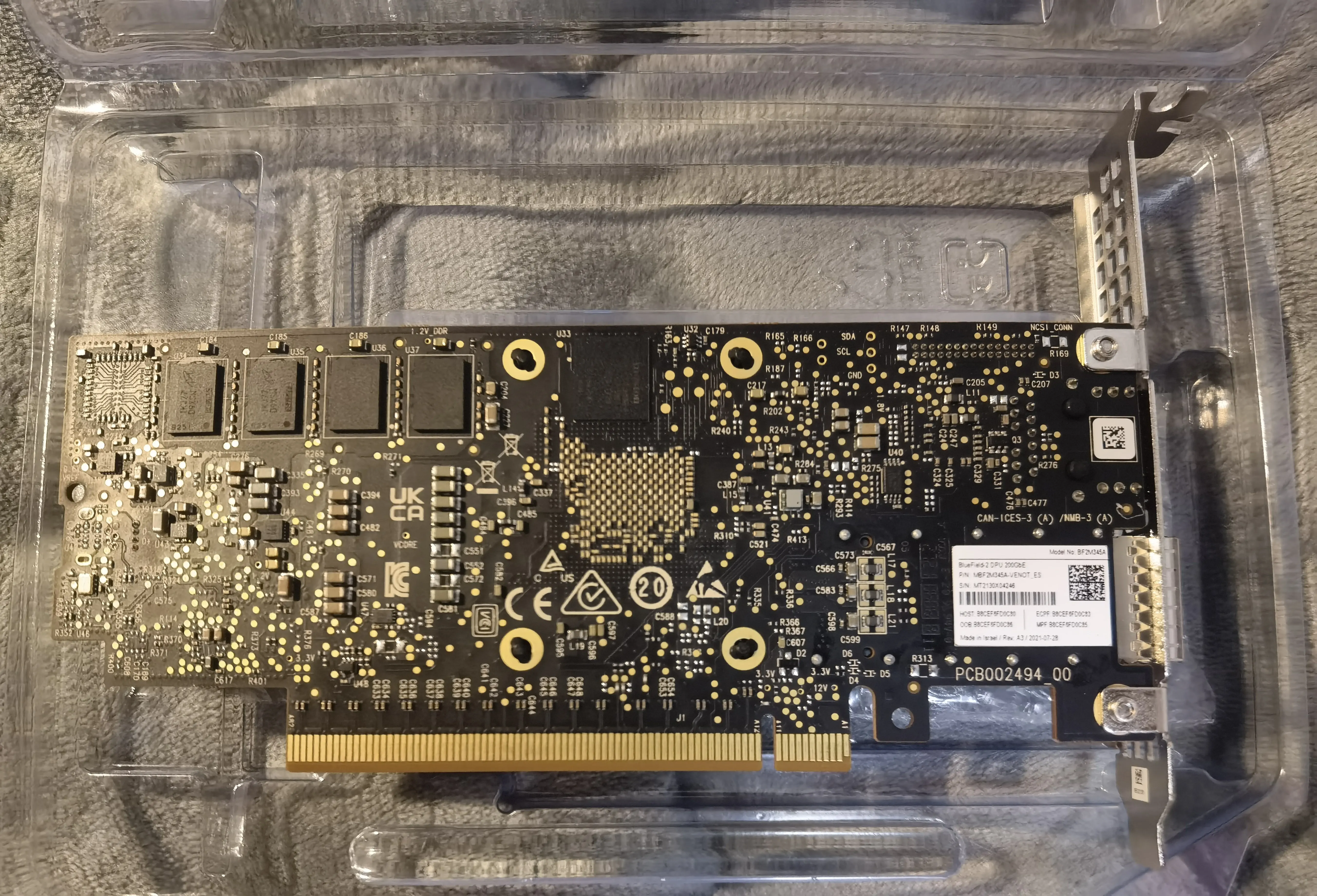 BlueField-2 DPU MBF2M345A- VENOT_ES 200Gb network interface card