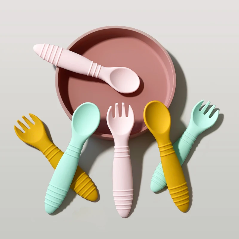 New Design Baby Feeding Solid Food Spoon Fork Set BPA Free Silicone Handle Cartoon Stainless Utensil Children's Tableware