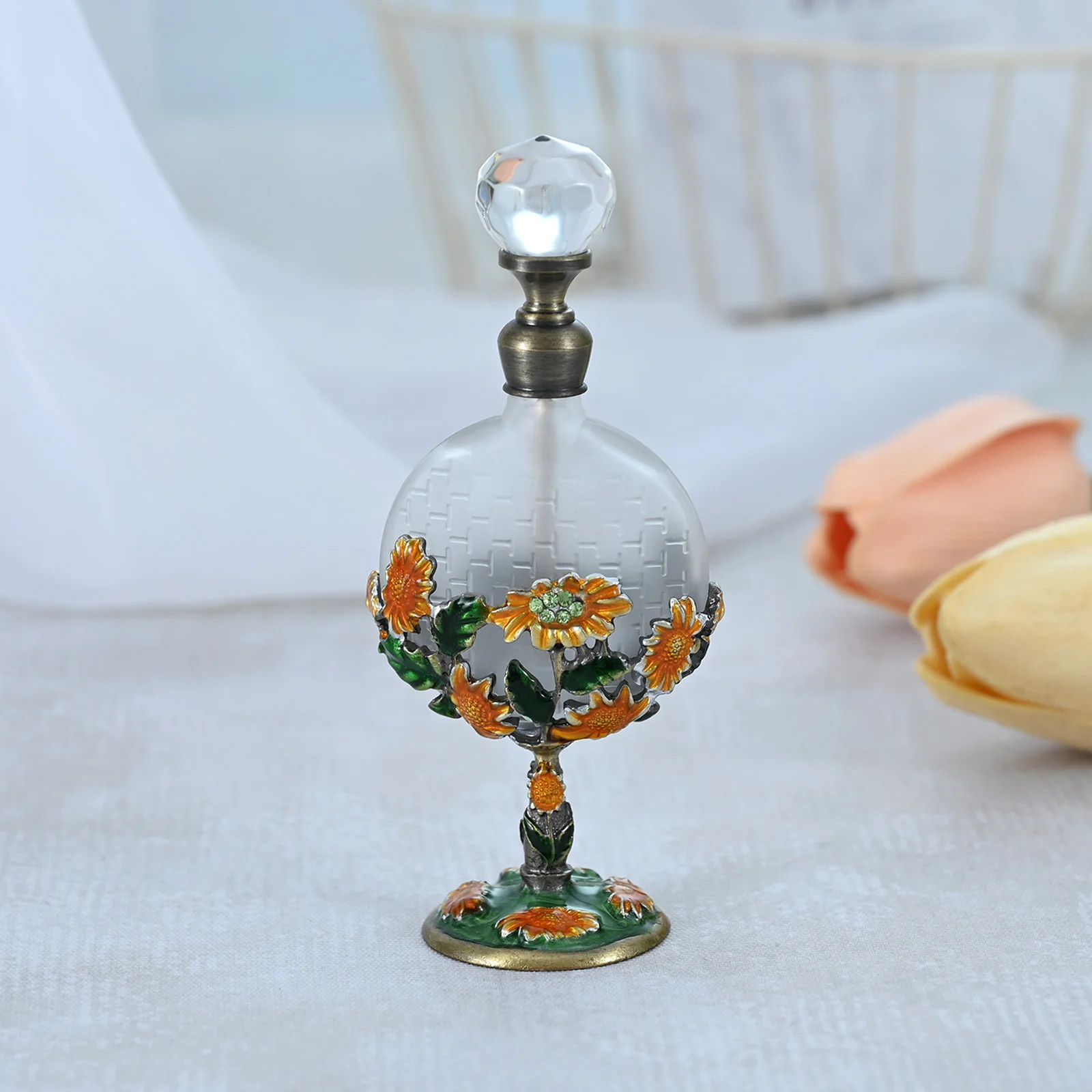 10ml Vintage Frosted Glass Perfume Bottle Sunflower Embedded Flat Body Crystal Cap Refillable Essential Oil Container Wife Gift