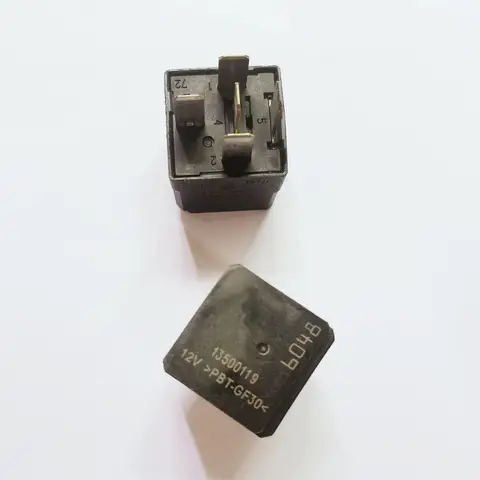 Original new 100% GM13500119 PBT-GF30 12V automobile relay 13500119 5pin