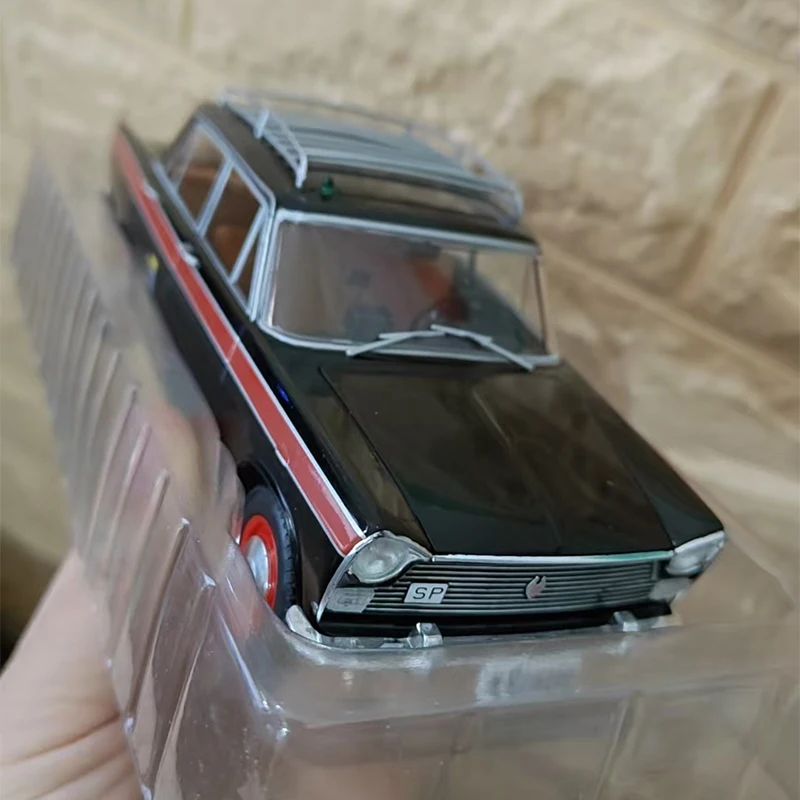 

(Finish Paiting Defect) 1:24 Scale SEAT 1500 TAXI MADRID 1971 Simulation Alloy Car Model Display Collectible Toy Gift Souvenir