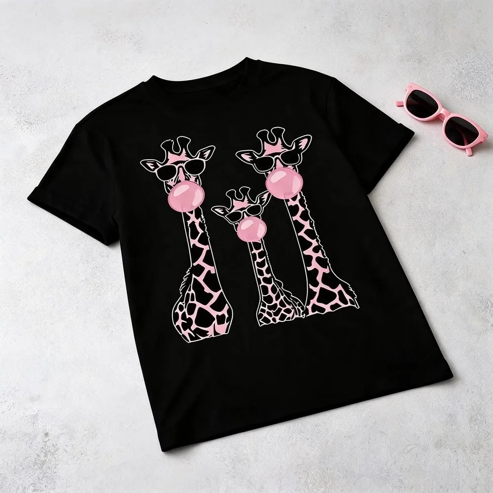 Women's Giraffe Print Round Neck Tee, Fashion Casual Crew Neck T-Shirt for Daily Holiday Vacation Outdoor Wear, Ladies Clothes for Summer
