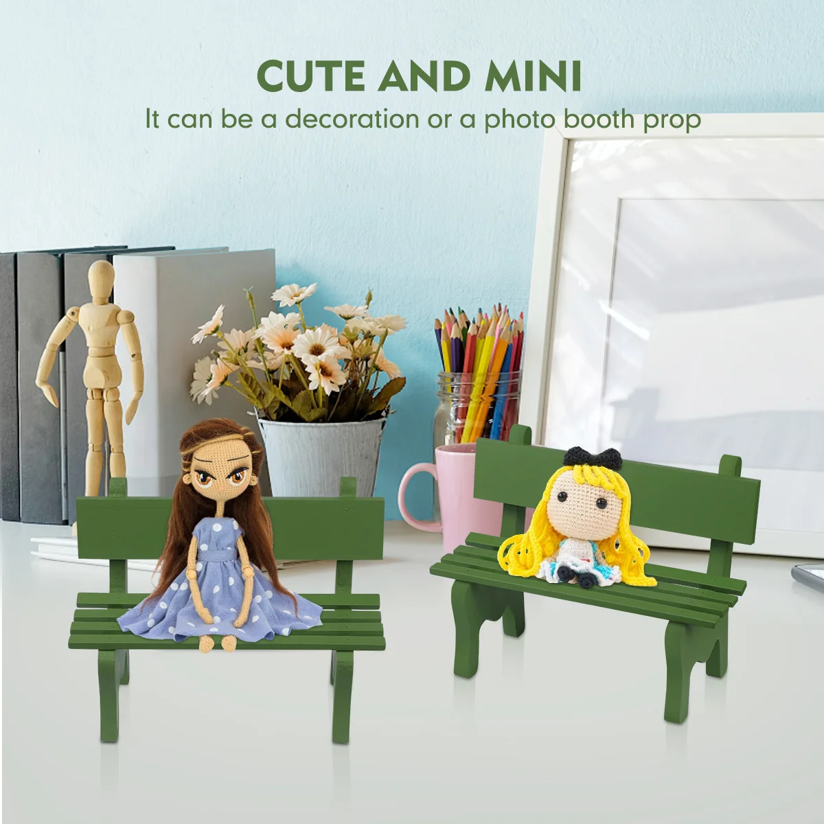 

Mini Wooden Bench Decorative Garden Porch Chair Green Hollow Heart Pattern Landscape Ornament Photo Booth Prop Home Decoration