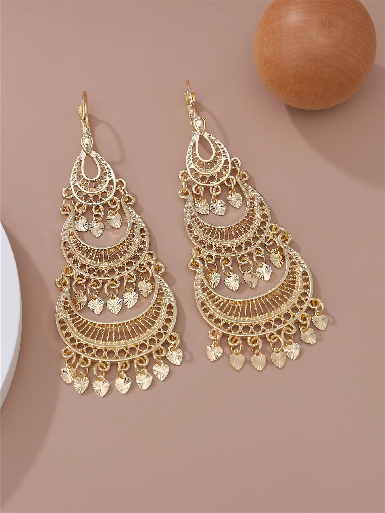 French Romantic Moon Shaped Long Earrings Water Drops Hollow Out Pattern Ear Accessories Moroccan Bride Jewelry