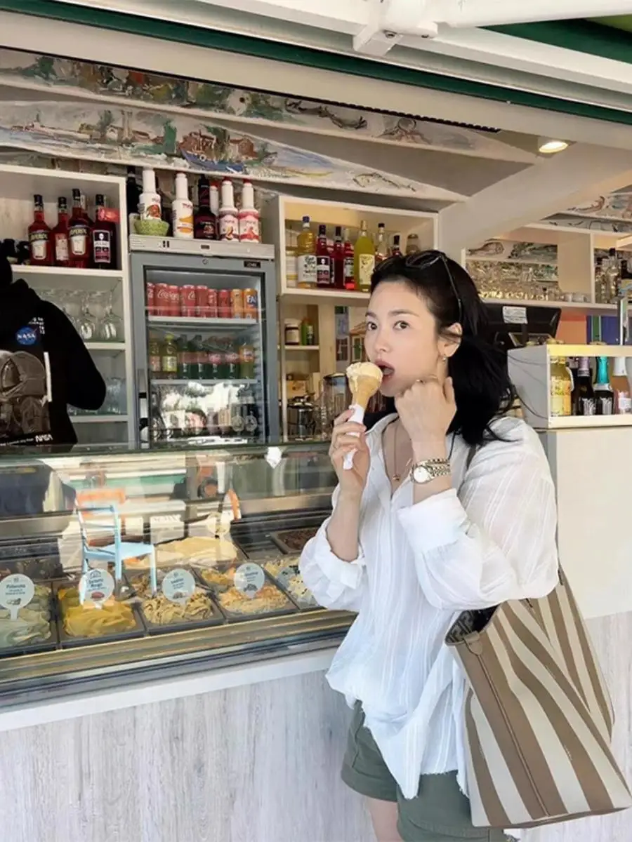 

Moia Lazy White Sun Protection irt Loose Stripe Lightweight Long Sve Women's Summer irt Comfortable Breathable Top