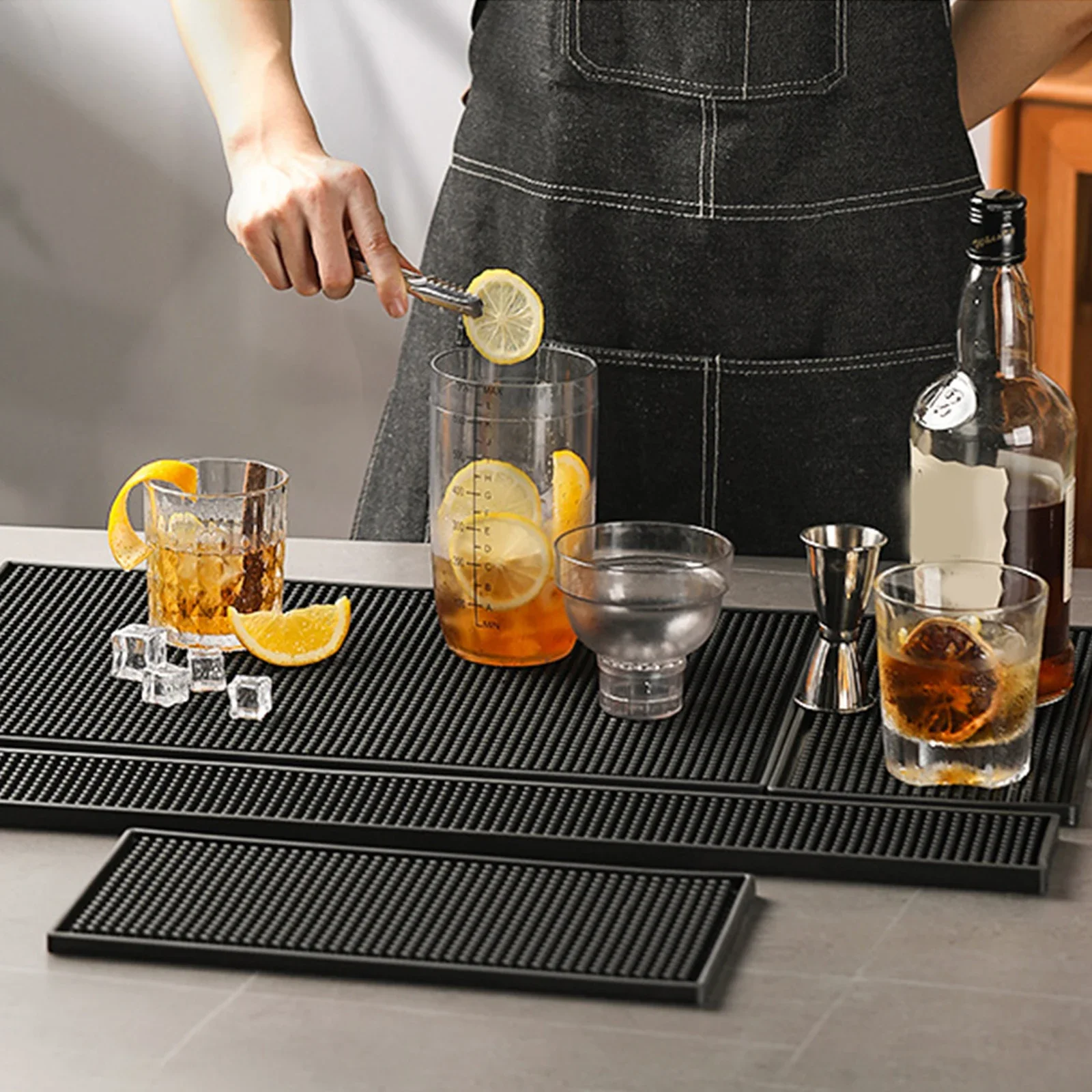Rubber Bar Mat Coffee Maker Countertop Spill Mats Bar Service Mat Dish Glass Drying Mat for Barista Cocktail Bartender Black