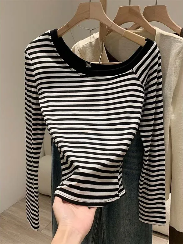 Maglietta a Righe Primaverile da Donna, Aderente, con Spalle Scoperte, Design Puro e Seducente, Bianco e Nero, Top Casual alla Moda