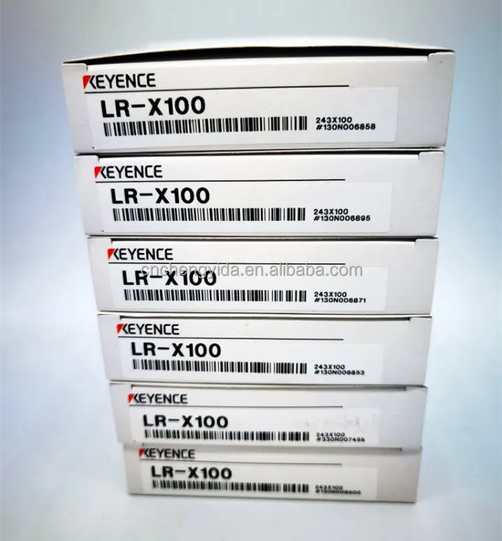 KEYENCE LR-X100C   Digital CMOS Sensor    Standard Model, M8 Connector Type, 100mm range    New Original