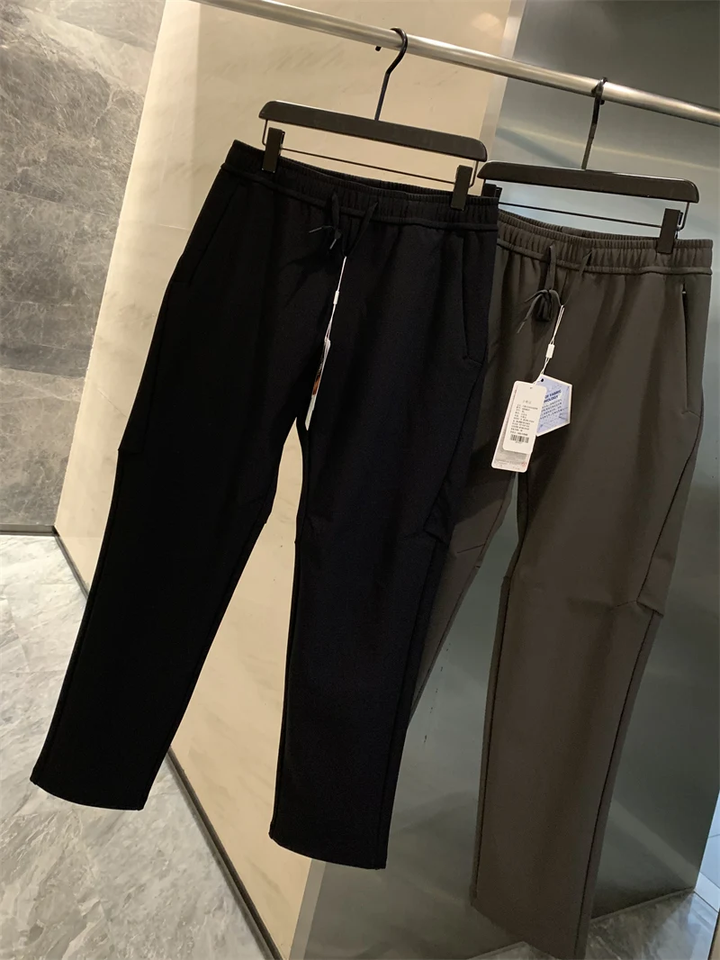 

Высокие технологии! Мужские повседневные брюки прямого кроя для активного отдыха! Ткань с пятикратной защитой! Осеннее время года! 3D-кроение! Удобная посадка!