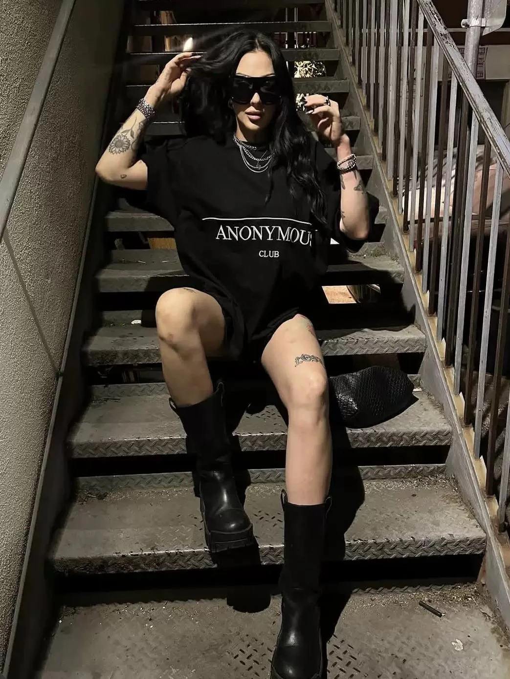 Loose Fit Pure Color Black Short Sleeve T-Shirt Youthful Style Cotton Casual Wear for All Seasons round Neck Tee by Anonymous...