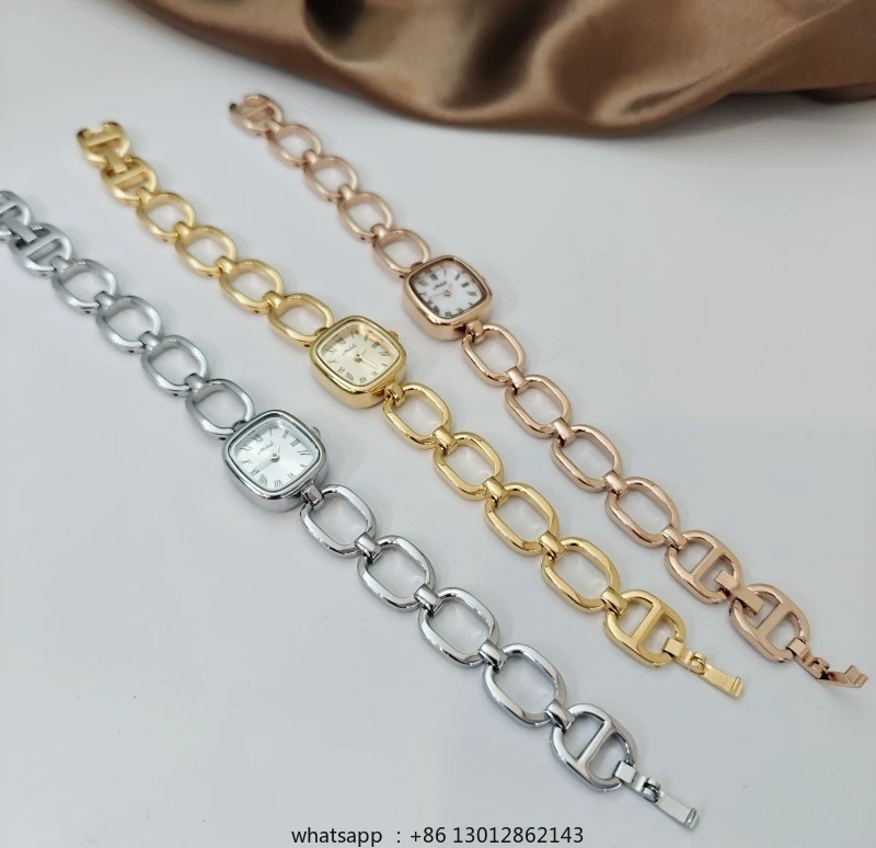

Новые легкие роскошные нишевые женские трендовые простые высококачественные часы-браслет
