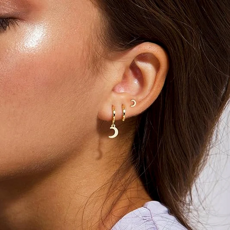 3 Pairs Gold Plated Stainless Steel Stud Earrings Set Heart Moon Star Small Hoop Earrings For Women