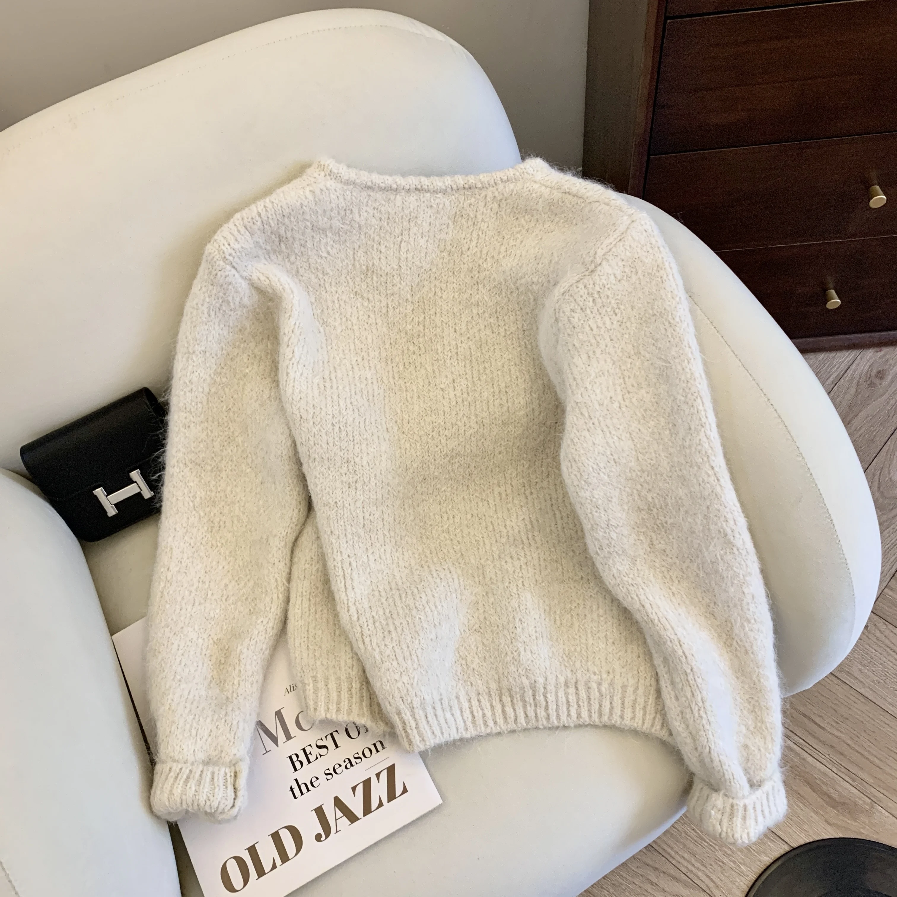 Frauen Off White V-ausschnitt Strickjacke Pullover Koreanischen Stil Lange Ärmel Einfarbig Kaschmir Pullover Vintage Y2k 2000er Jahre Kleidung herbst