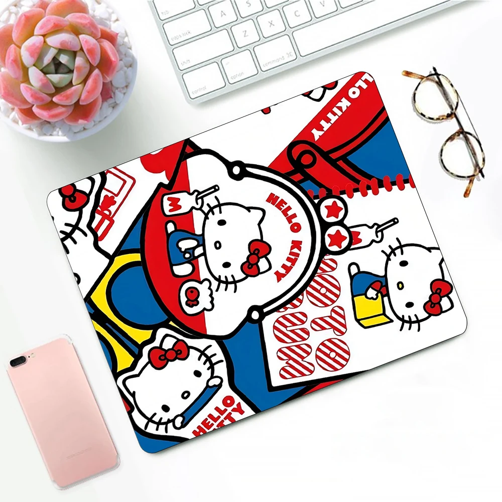 Cute Kittys Cartoon Helloes Gaming Mouse Pad XS Small Mousepad For PC Gamer Desktop Decoration Office Mouse Mat Deskmat Rug