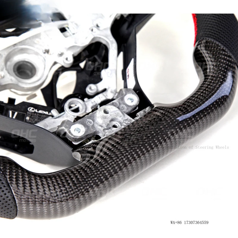Suitable for 2015-2019 Lexus ES200 ES300 perforated leather steering wheel with red positioning line
