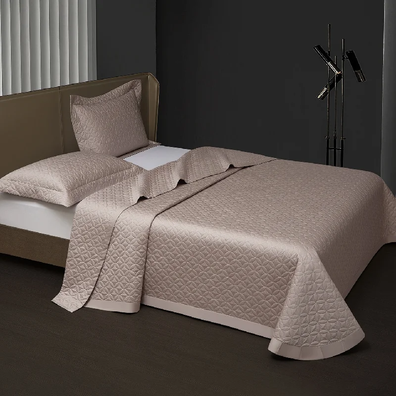 Luxury Long Staple Cotton Quilt Set 3 Pcs, 100% Cotton Quilted Bedspread Coverlet, Silky Solid Color Lightweight Summer Bedding