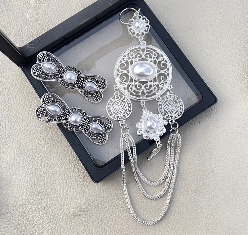 Chinese Mongolian Ethnic Style Alloy Hair Accessories Retro Chest Hanging
