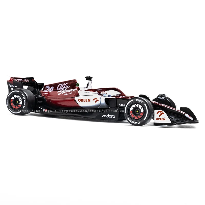 Bburago 1:43 2022 F1 Alfa Romeo Racing Team C42 #24 Guanyu Zhou #77 Valtteri Bottas Alloy Car Die Cast Model Toy Collectible