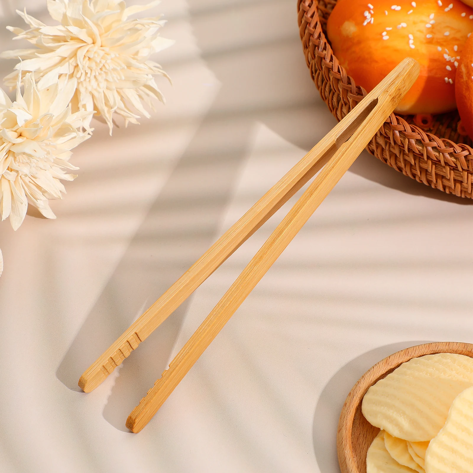 4Pcs 교육용 나무 핀셋 장난감 나무 핀셋 도구 소근육 기술 장난감 핀셋 소년 소녀 놀이를위한 선택