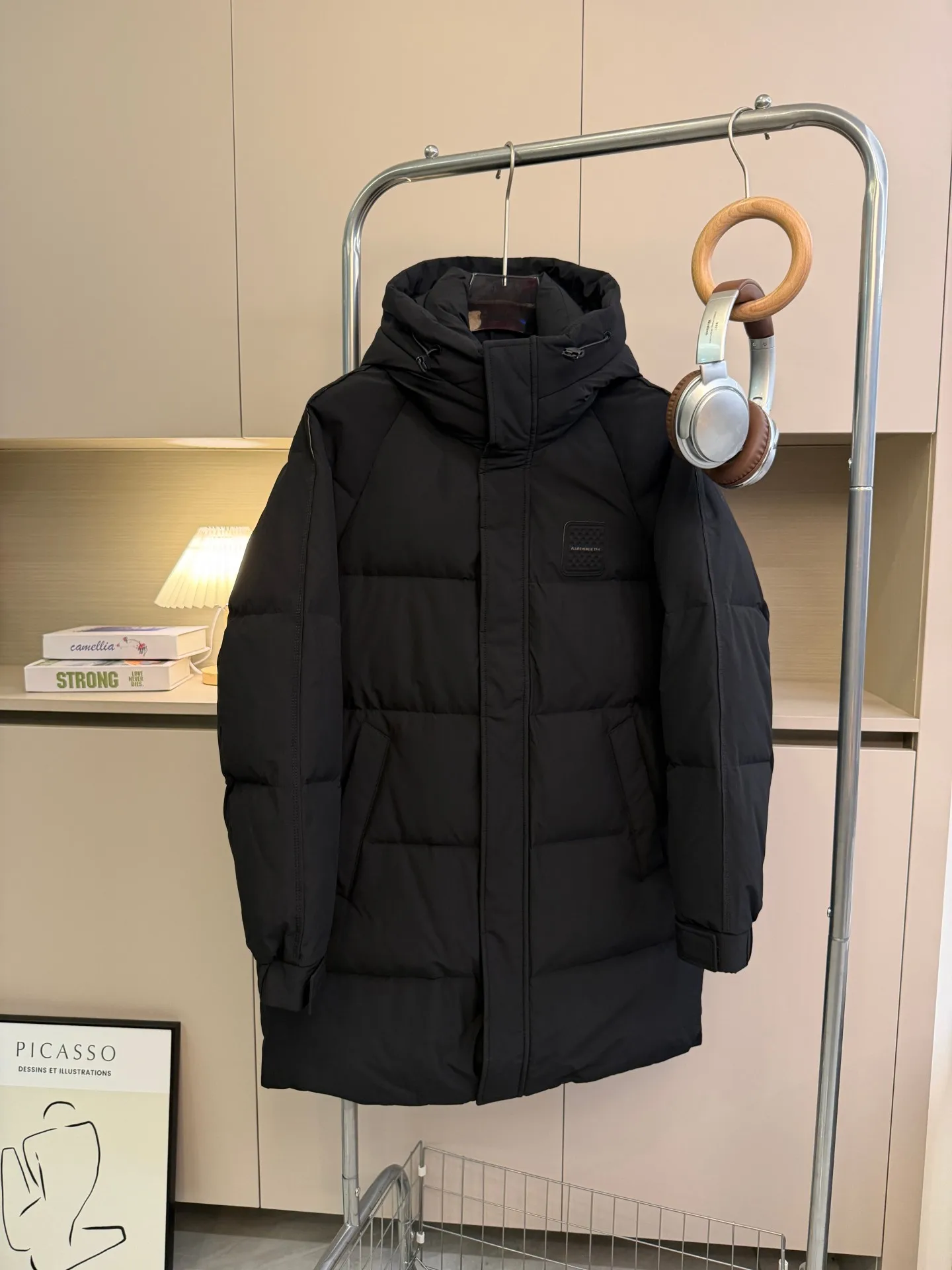 

Men's Winter Thiened down Jaet Large Fluffy Du Feather Hooded Mid-Length Warm Coat Lightweight Padded Zipper Closure