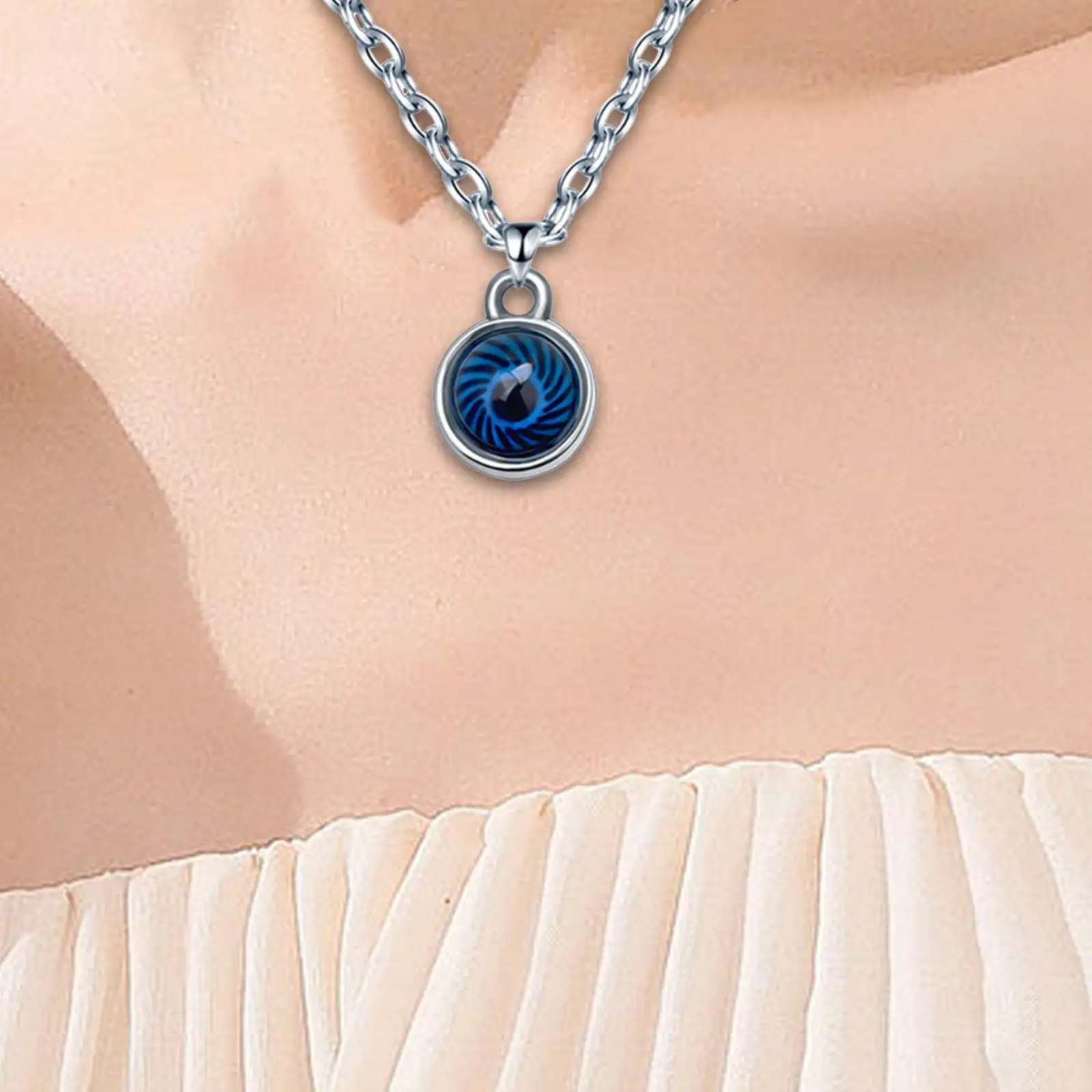 Women Mood Necklace Temperature Sensing Pendant Stainless Steel Chain Color Change Jewelry for Dating Party Dinner Daily Wear