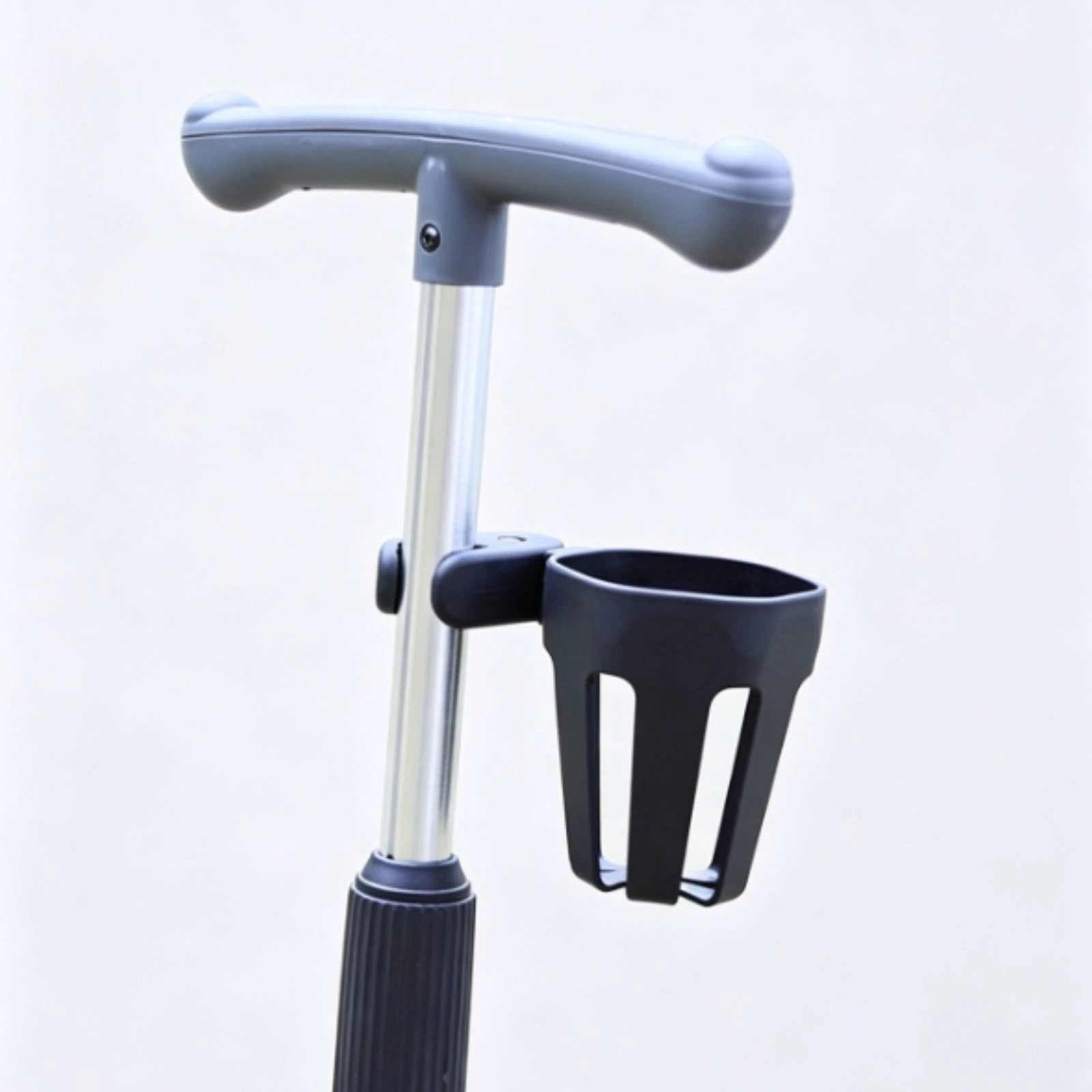 

Stroller Cup Holder Slotted Two-Wheeled Cup Holder Child Transport Accessory Cylindrical Black
