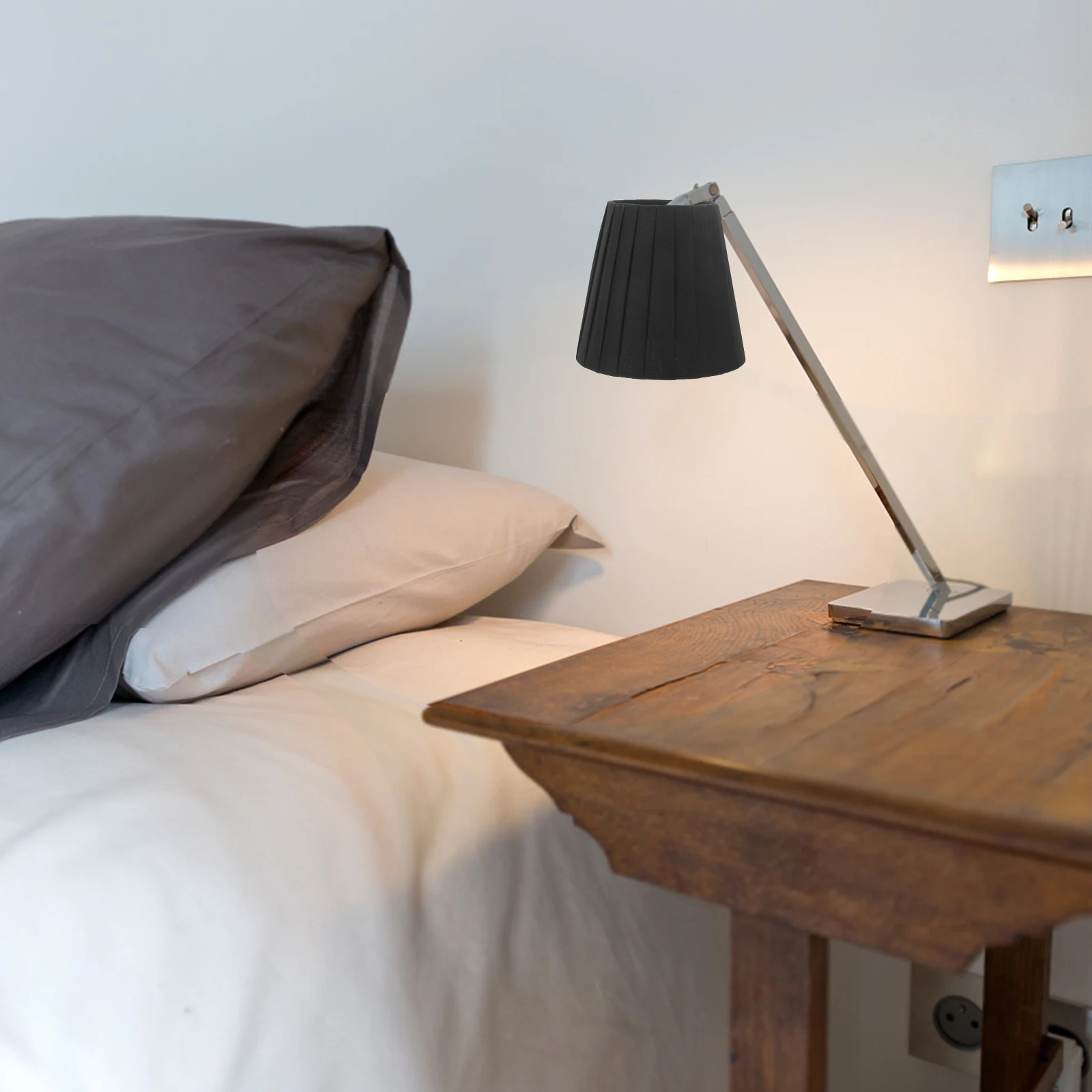 

Cloth Fabric Lampshade Replacement Decorative Lamp Cover Clip Style Soft Light Filter for Desk and Table Lamps