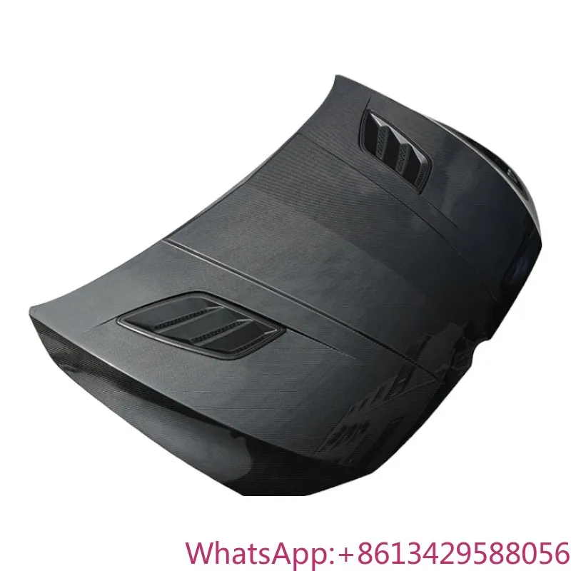 

Carbon Fiber Front Engine Vented Hood Bonnet for Volkswagen VW Golf 8 GTi R LINE