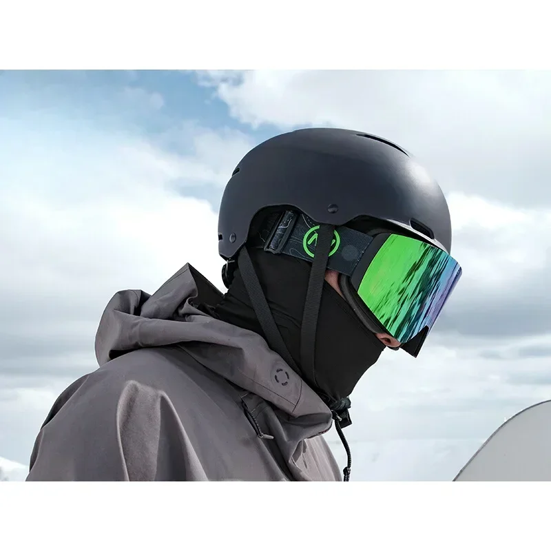 

Ski Helmet Men's Snowboard Carbon Fiber Crash Helmet