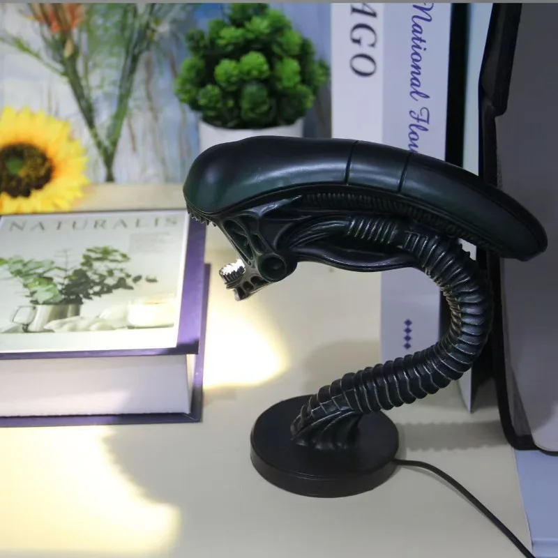 

Carved Resin Christmas Ornament - American Style Luminous Decor