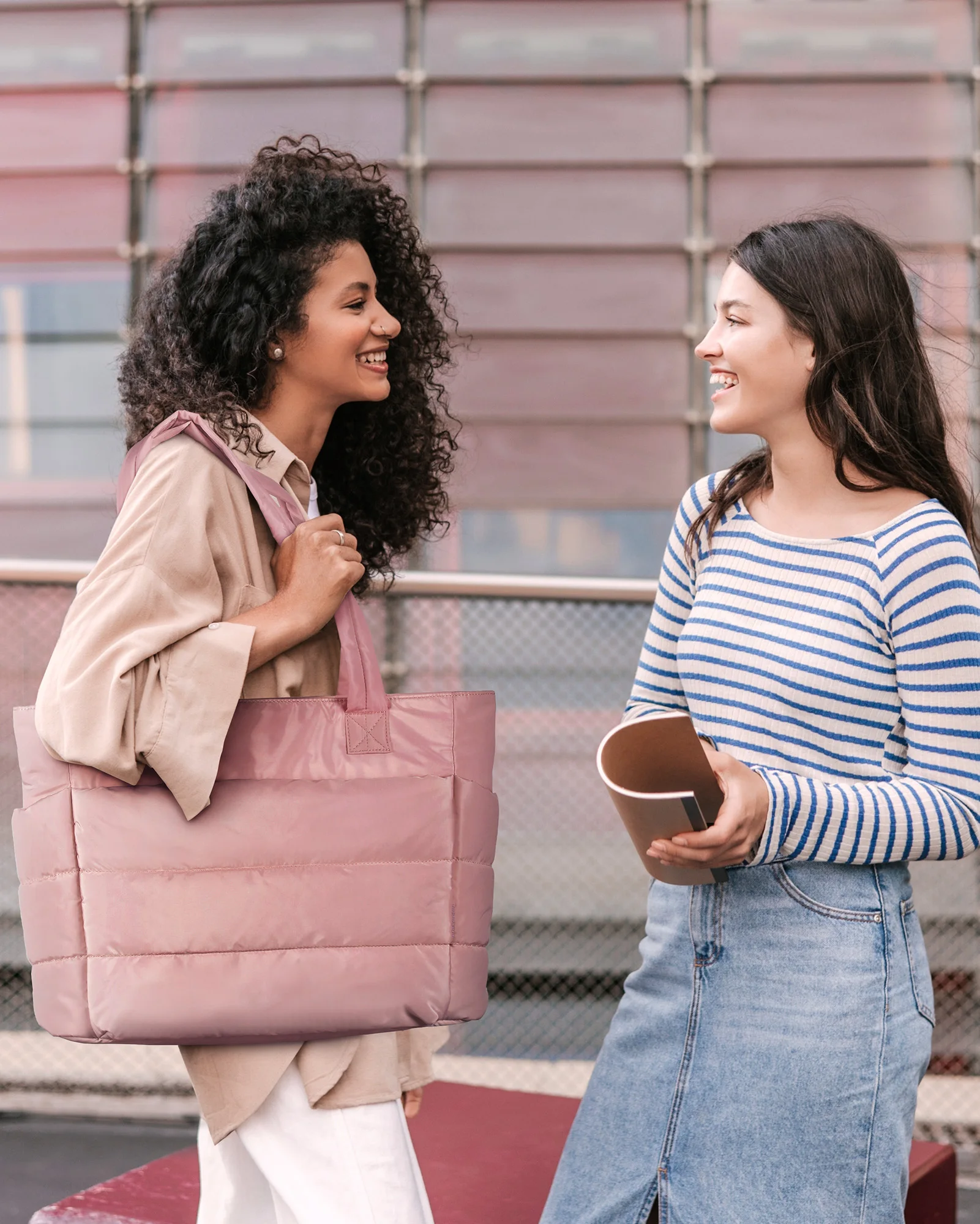 BAGSMART-Bolso grande cuadrado de algodón acolchado para mujer, bolsa de mano rosa, bolso de hombro hinchado, Simple, diario