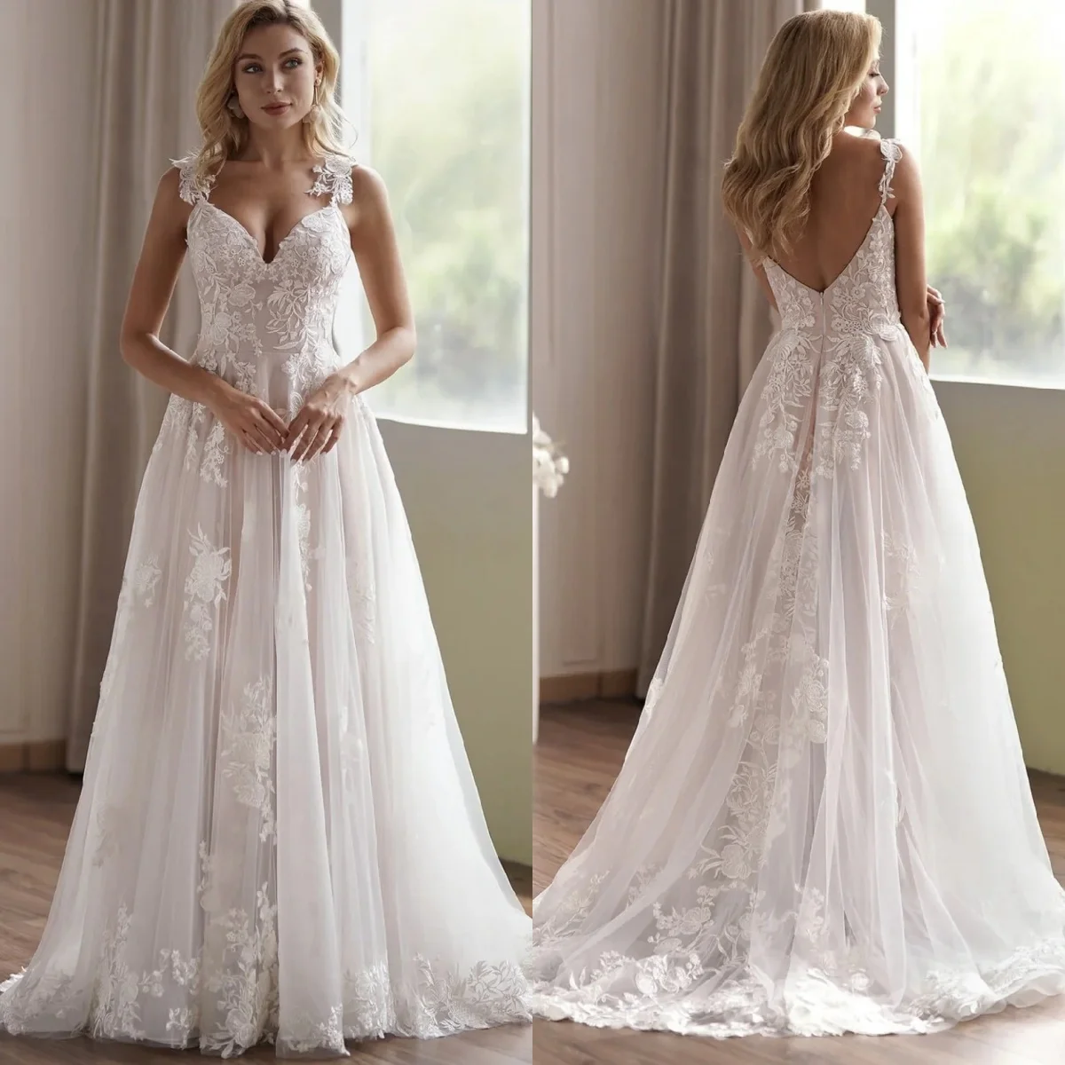 

Charming Ivory Wedding Dresses Lace Appliques Sleeveless A Line Bridal Gowns V Neck Floor Length Customized Vestidos De Mariee