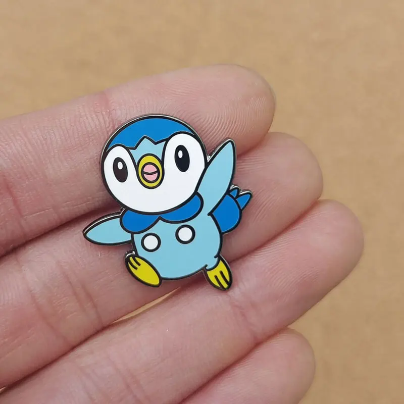 Alfileres de esmalte duro de Pokémon para hombre y mujer, broche de Piplup de pingüino Kawaii, colección de insignias de solapa, joyería de moda, regalos, adorna sombrero de mochila