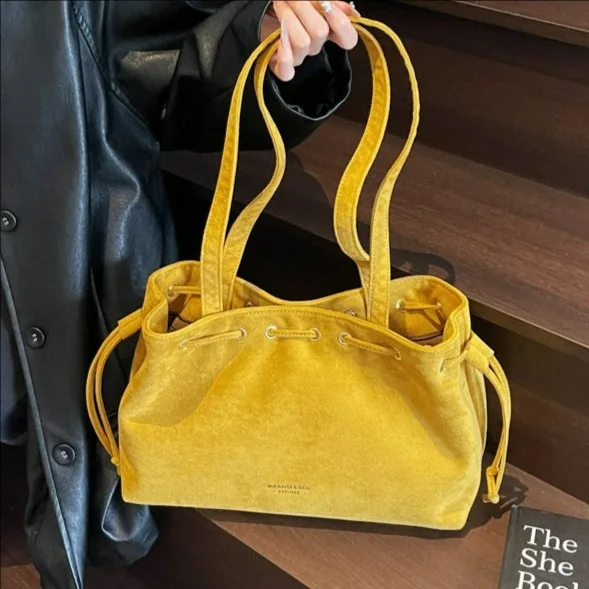 2026 New Frosted Lightweight Underarm Bag Women'S Large Capacity High-End Tote Bags Drawstring Pleated Shoulder Bags