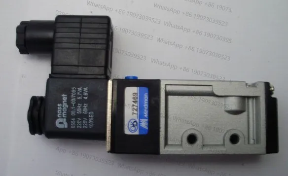 

New Solenoid Valve MVSC-300-4E1 MVSC3004E1 coil AC220V