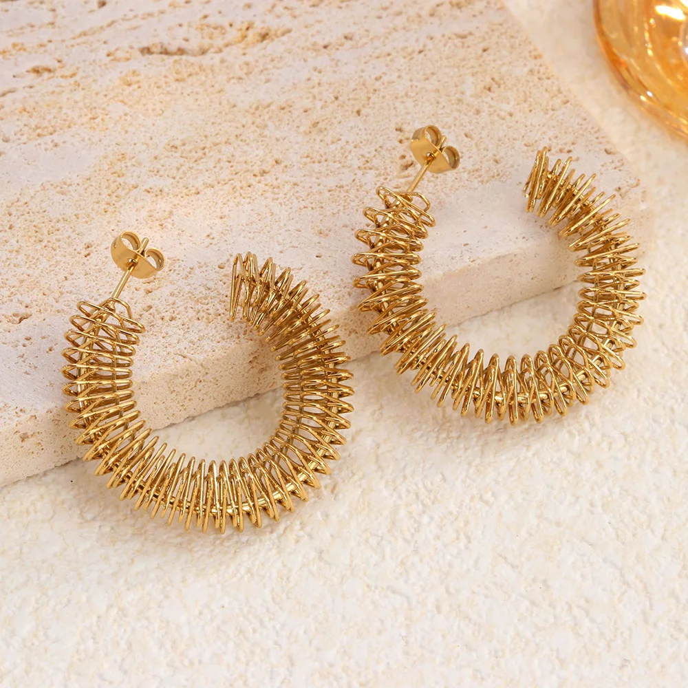 Retro Multi-layer Twist Irregular C Shape Hoop Earrings for Women Girls Gold Color Geometric Ear Buckle Stud Punk Jewelry Gifts