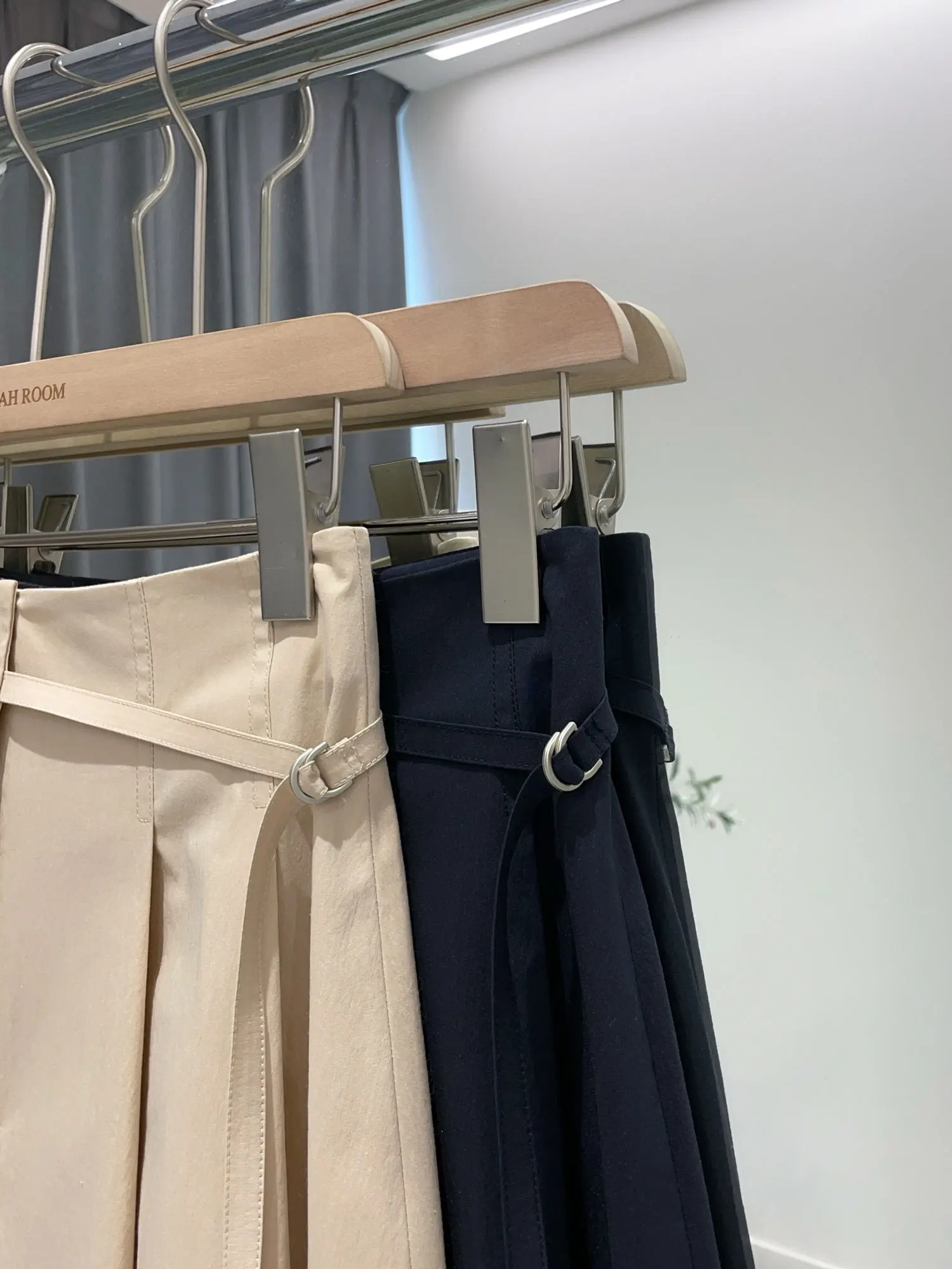 Authentic Noxiao Brand Summer 2026 Pleated Skirt High Waist Korean Style Cotton Blend Elastic Fiber City Commute Friendly