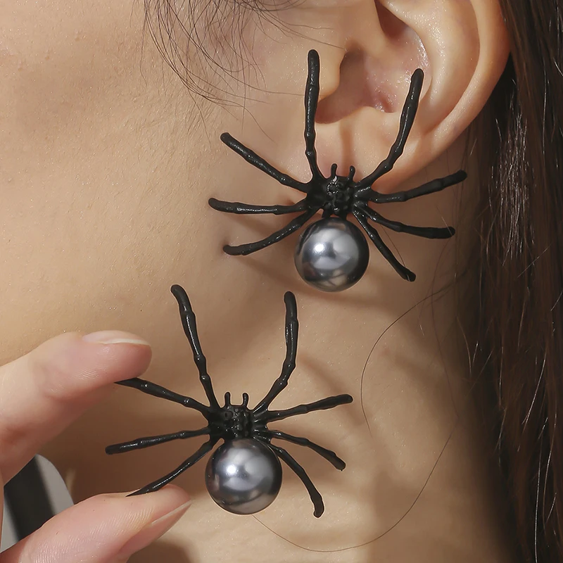 Halloween Hyperbole Dark Vintage Punk Earrings For Women Simple Personality Black Spider Alloy Pearl Jewelry Puncture Ear Studs