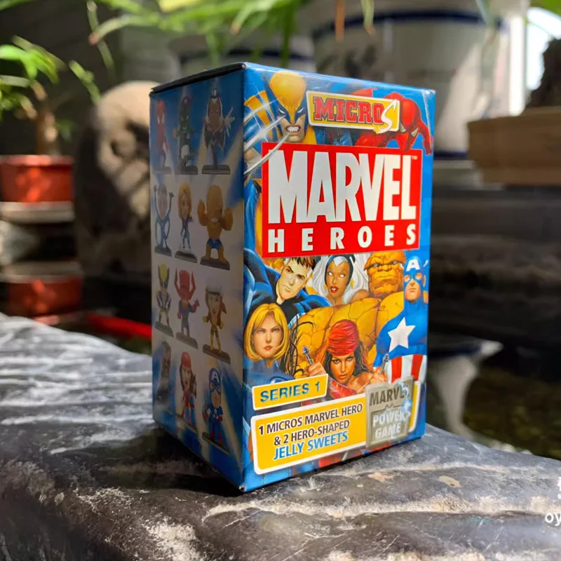 Marvelse avengerse Fantastics Fours bambole in miniatura Action Figures modello giocattolo cartone animato ornamento periferico regalo per bambini