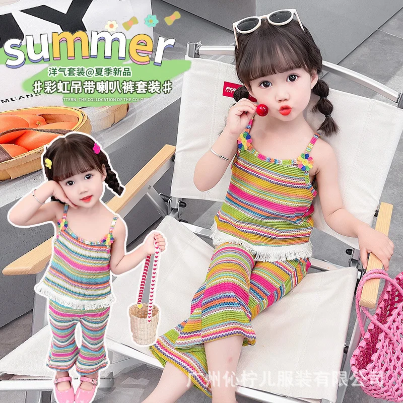 Girls 'Colorful Striped Sling Sets, Crianças Tendências Roupas, Baby Cool Tops, Calças Flared, Terno de moda infantil, Verão, Novo, 2pcs, 2024