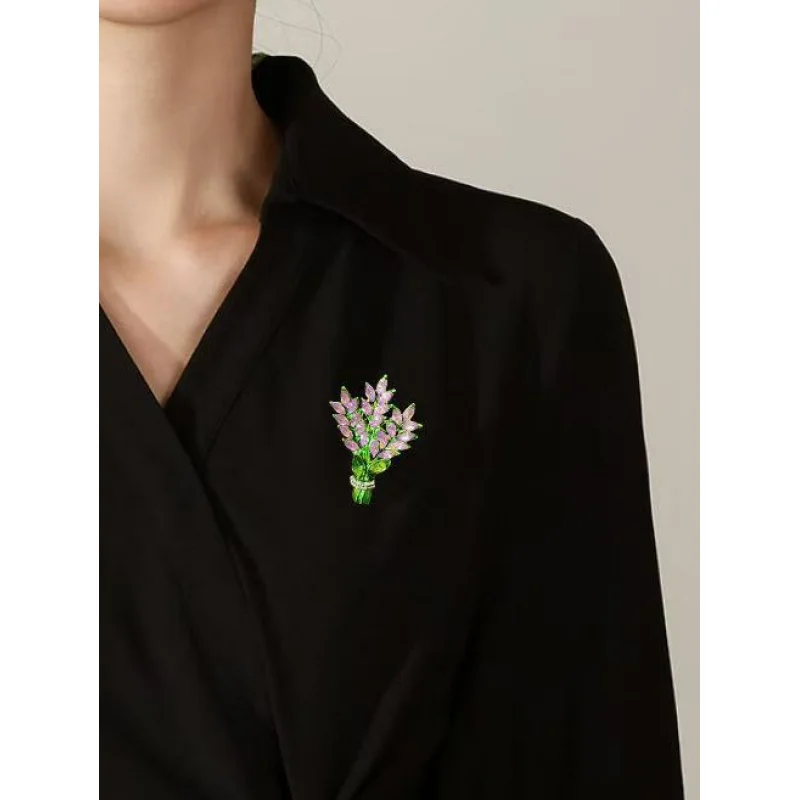 

2026New purple lavender brooch, high-end feminine crystal luxury niche design accessory
