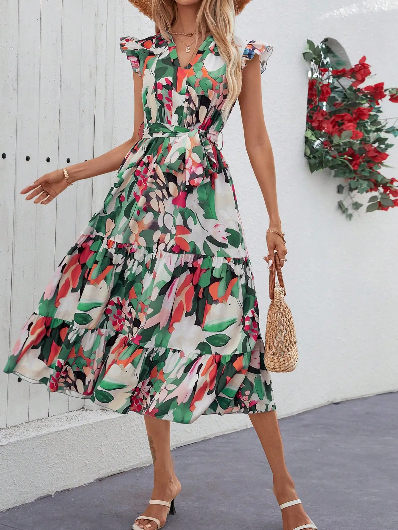 

Женское повседневное платье для отпуска с V-образным вырезом, цветочным принтом, завязками на талии и оборками по низу