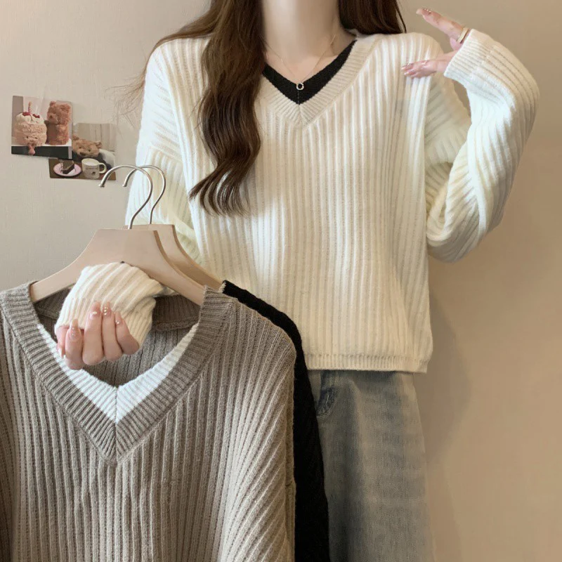 

2025 Elegant Fake Two-Piece V-Neck Pullovers Women Chic Design Side Drawstring Knitwear Autumn Korean Gentle Style Casual Tops
