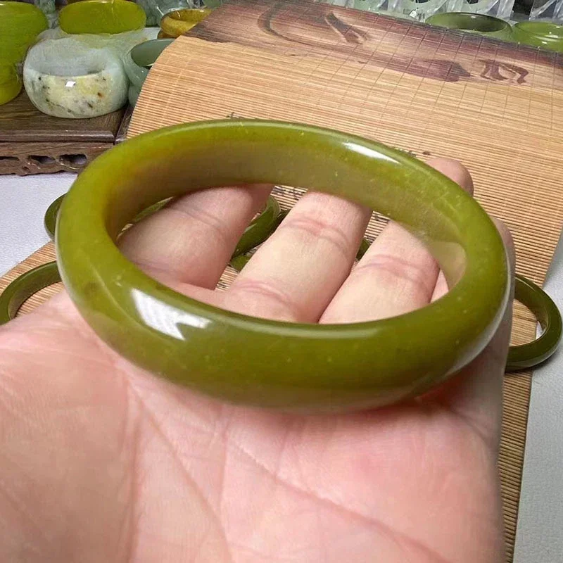 1 stks vrouwen Avocado Groene Jade Steen Armband Fijne Sieraden Ruwe Steen Polijsten Armband voor Vrouwen