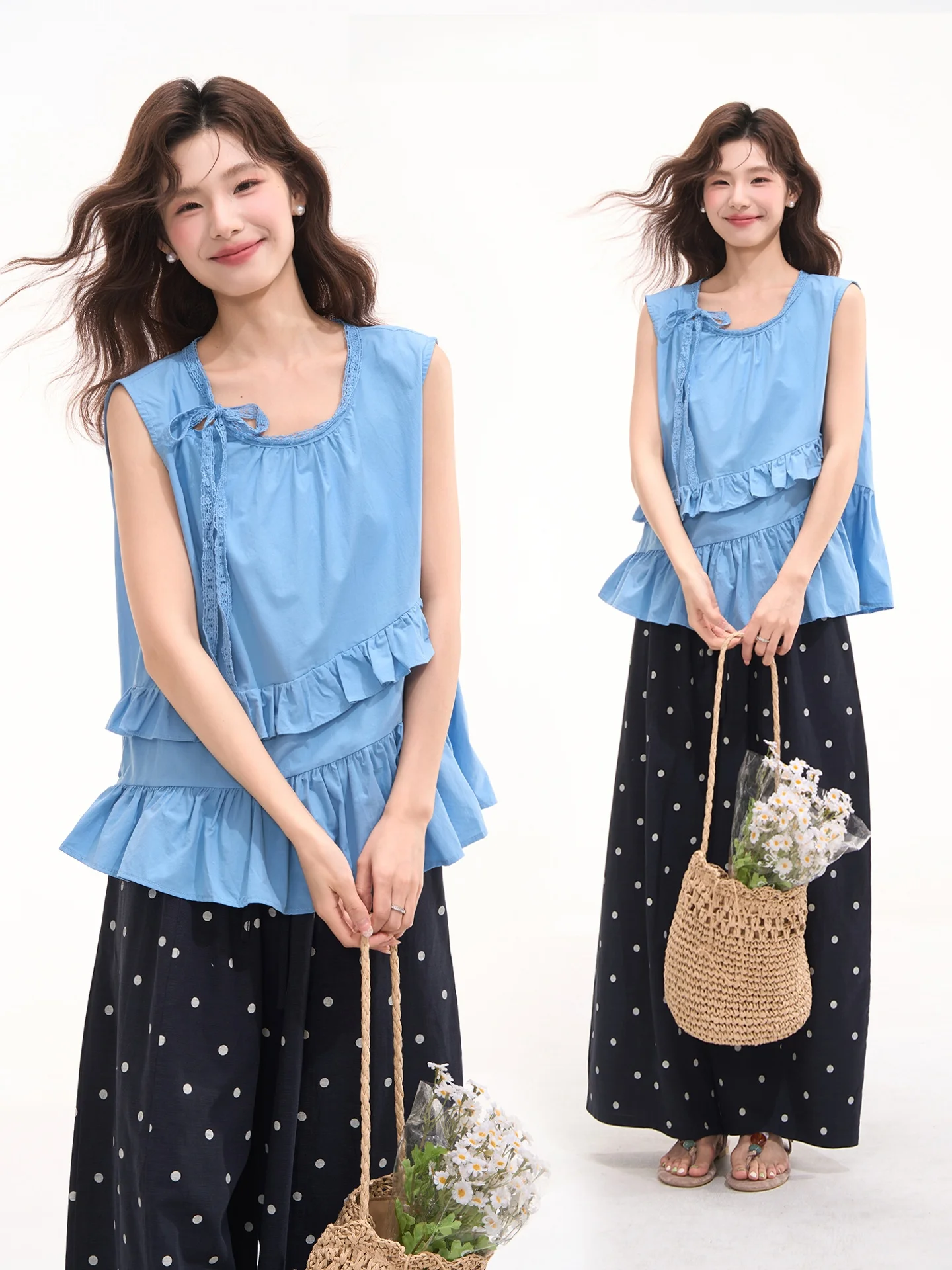 

Женская дышащая майка из чистого хлопка с круглым вырезом, без рукавов, с ароматным летним принтом в виде листьев и оборками, цвет синий.