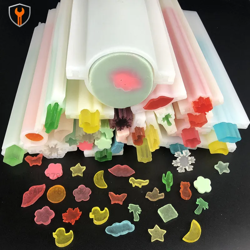 Silicone Mold Christmas Silicone Mousse Tube  Elk Polar Bear Penguin Snowflake Sandwich Soap Mold Cake