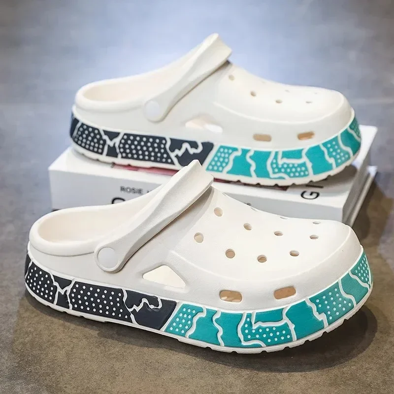 

Garden Shoes 2025 New Men's Slippers Summer Wear Lightweight EVA Non-slip and Deodorant Beach Shoes Two Wear Baotong Sandals