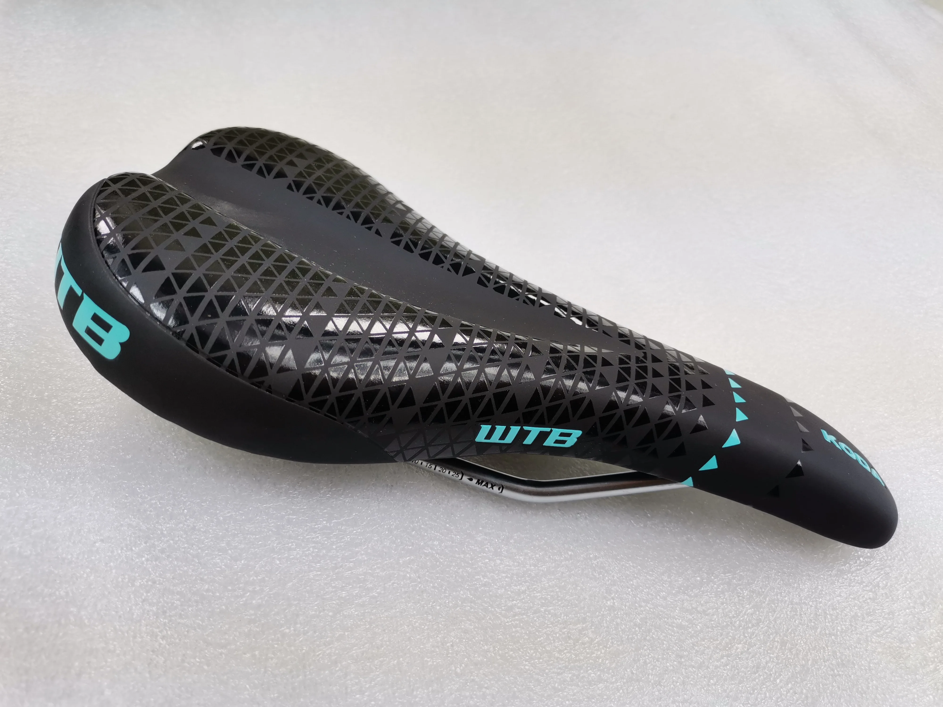 

NEW WTB KODA MEDIUM SADDLE SEAT MTB ROAD 255x145mm