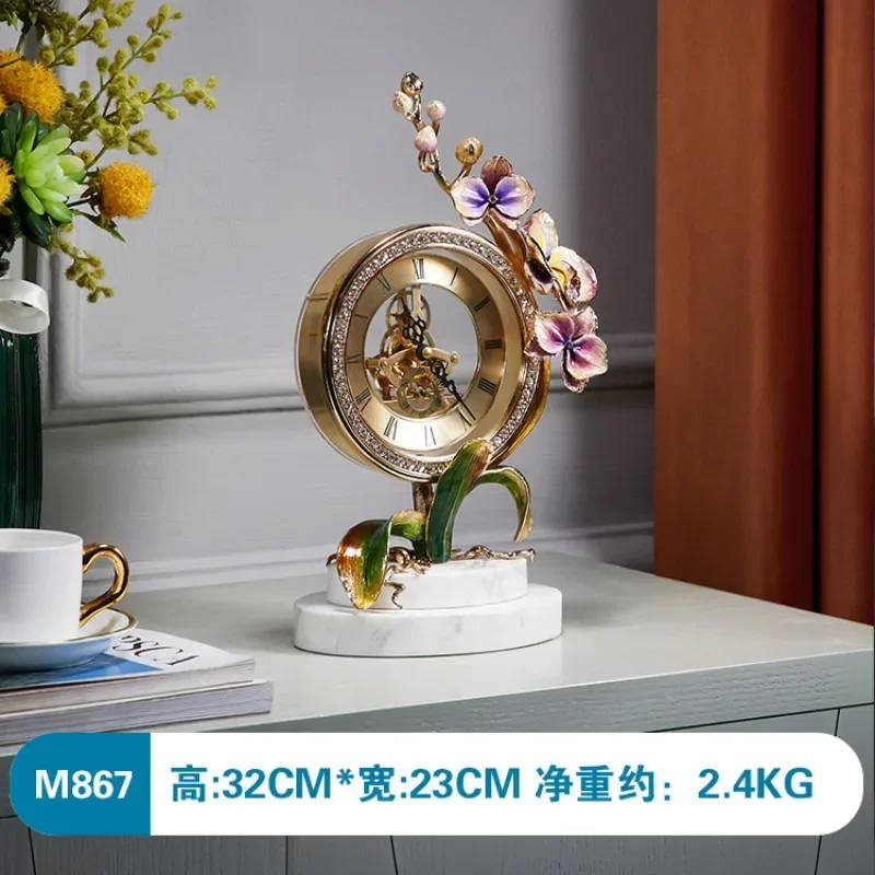 Light luxury enamel color seat clock, living room desktop mechanical gear ornament, decorative seat clock