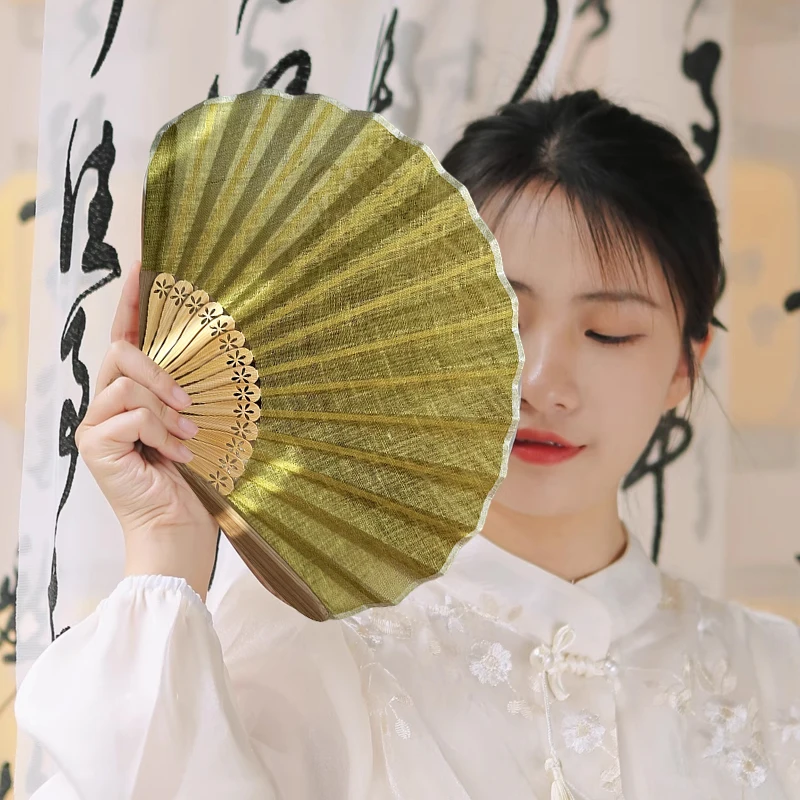 Japanese Style Shell Shape Fan Cotton Linen Retro Antique Folding Bamboo Fan With Pendant Wedding Hand Fan Dance Decor Props